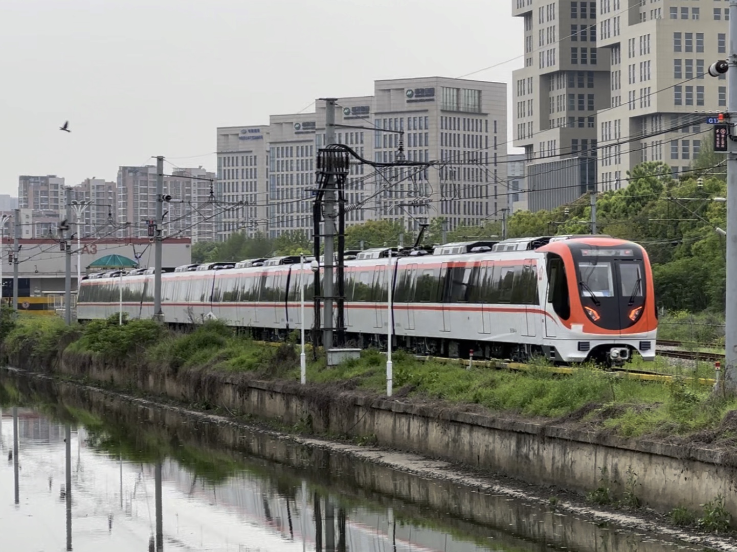 【南京地铁】9号线列车紧急制动测试