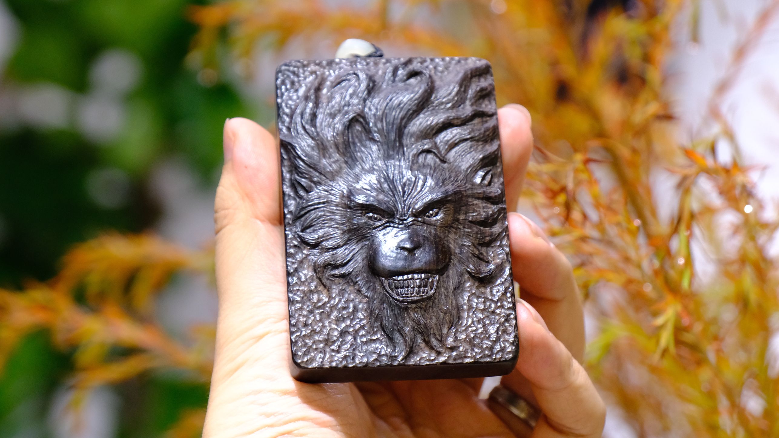 木雕一只黑猴,直面天命!