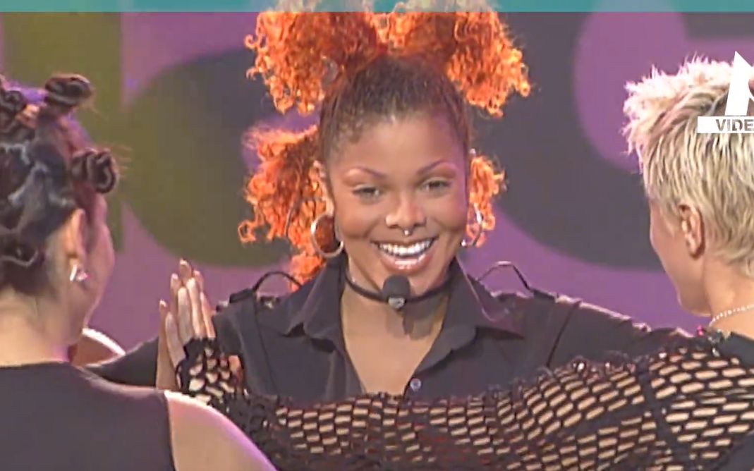 【珍妮的经典】Janet Jackson  Together Again (Live 1997 Hit Machine)哔哩哔哩bilibili