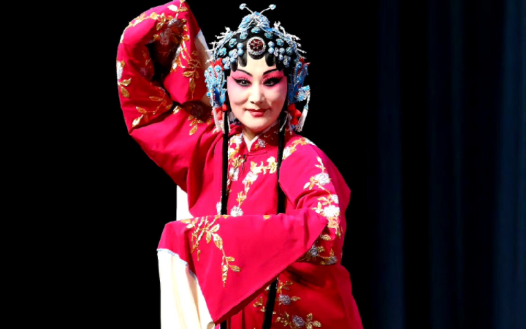 京剧《锁麟囊》孙劲梅 换珠衫依旧是富贵容样