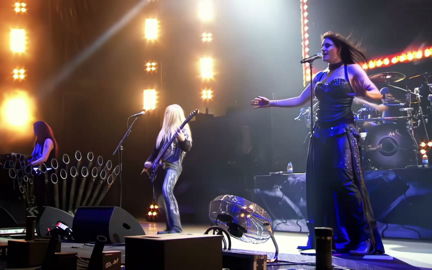 [图]【DVD源1080P修復】 Nightwish - Storytime (2013 Wacken)