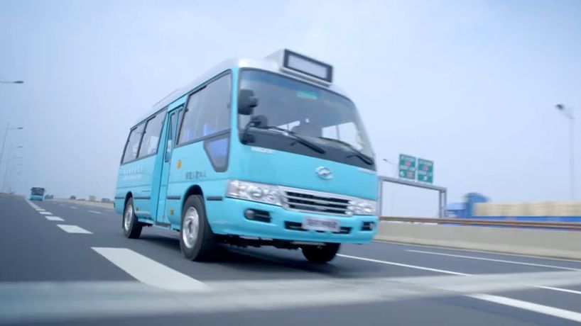 [搬]海格客车:海格(h7v)klq6702gev电考公交广告(2016)