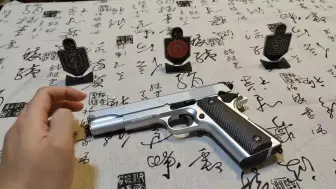 下载视频: 飞鹰1911模型玩具