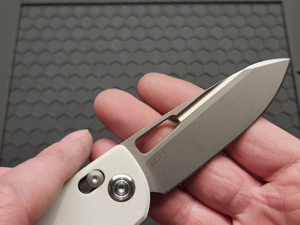 老外测评kubey酷备 ku248c bluff axis lock 14c28n钢g10柄轴锁折刀