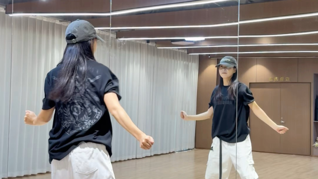 【功夫女足舞蹈】功夫女足应援舞我来跳