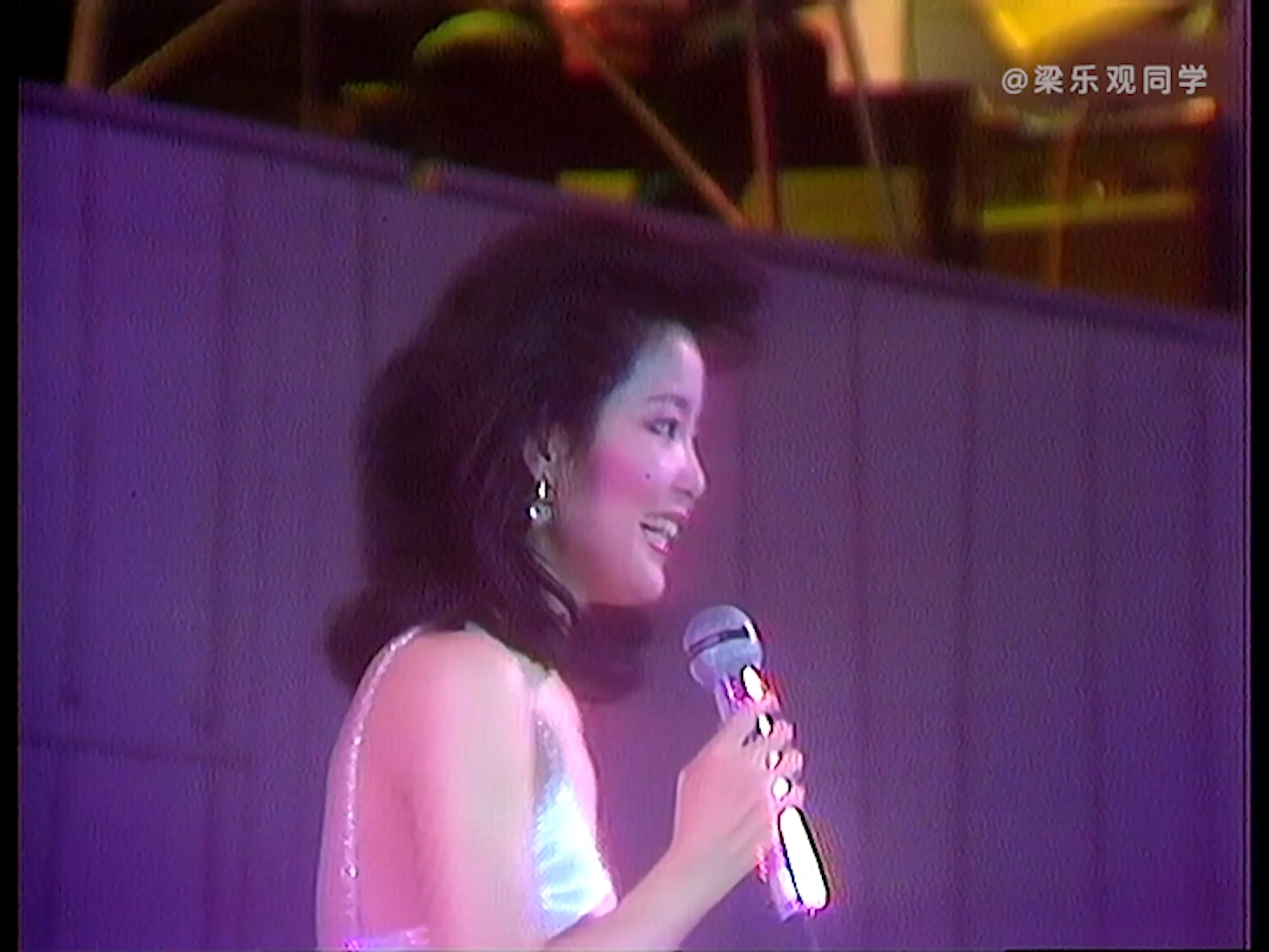 1990邓丽君演唱会图片