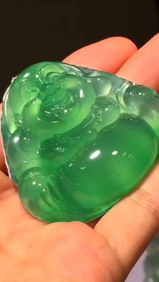 翡翠欣赏,顶级玻璃种好色佳弥勒佛!