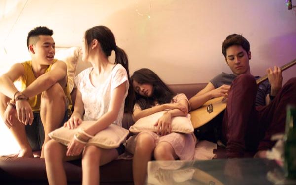 小涛讲电影几分钟看完泰国恐怖电影死在那年夏天