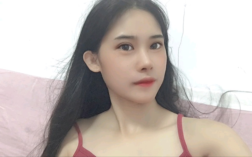 95年广西打工妹,单身26年,难道太漂亮?网友:眼光太高!