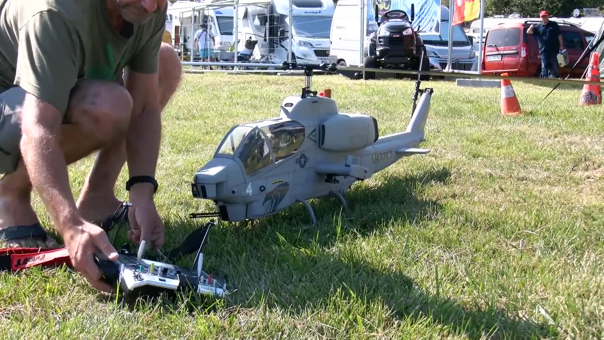 rc遥控贝尔ah1w超级眼镜蛇武装直升机