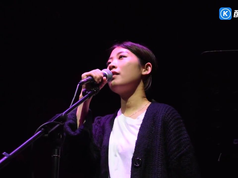 jam - 不露声色【官方mv】 歌手:jam 发布:2018-01-04