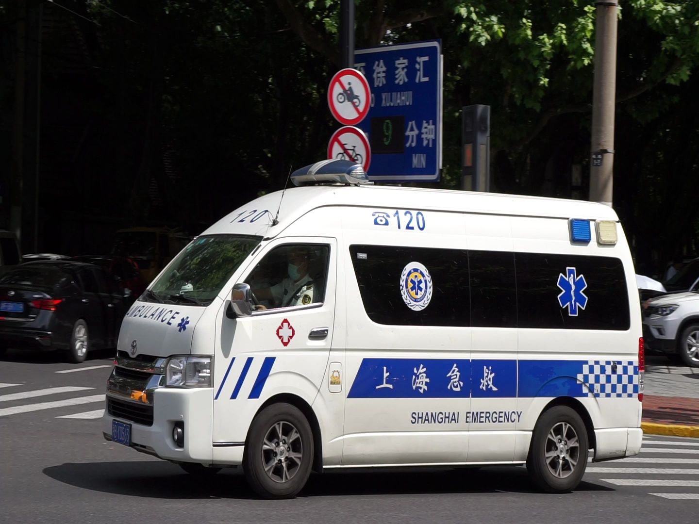 上海急救车辆的日常(34)