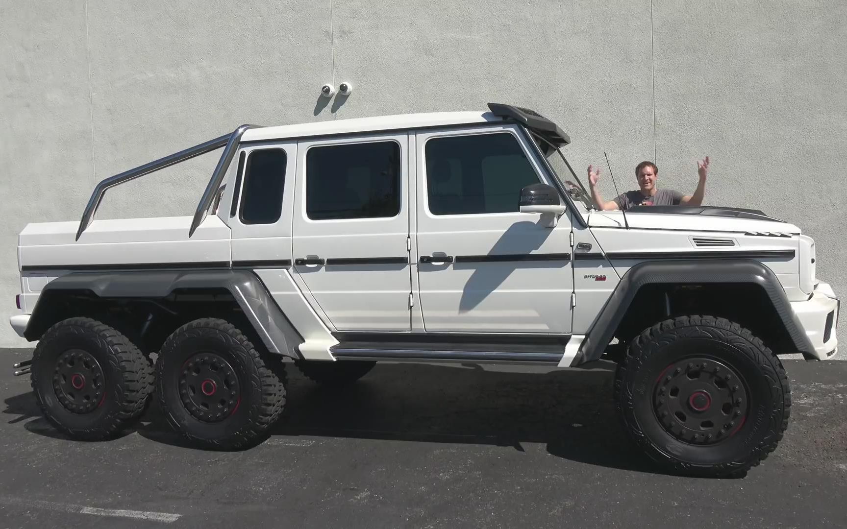 霸气侧漏梅赛德斯g63amg6x6是终极150万美元的皮卡车