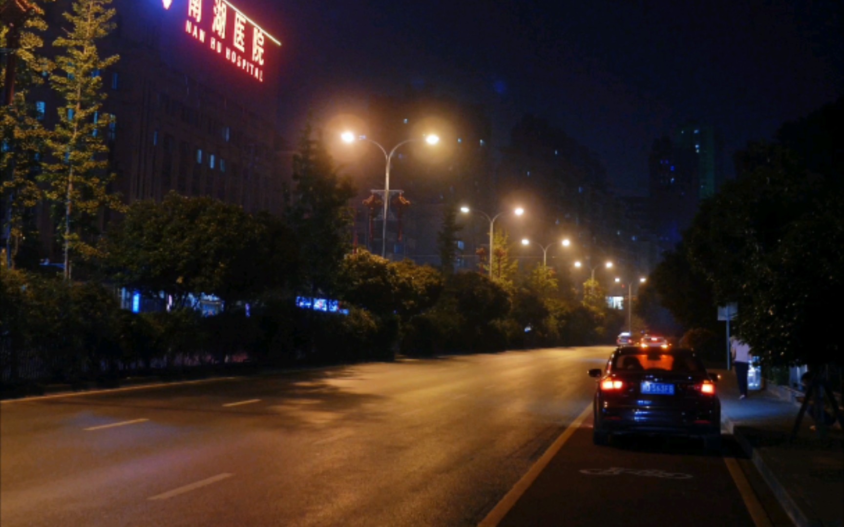 活动作品城市夜记松下gh5拍夜景还是噪点多了点