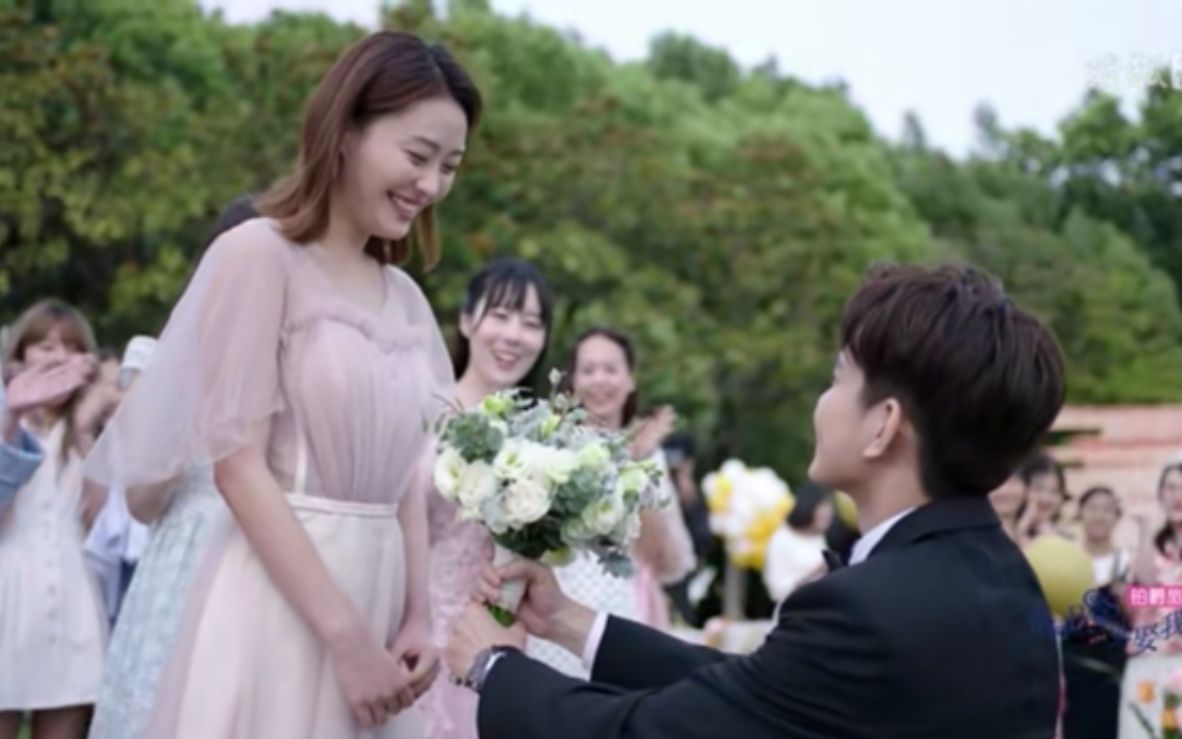 奈何boss要娶我2闻立x贾菲闻立求婚贾菲绯闻cp终于在一起啦