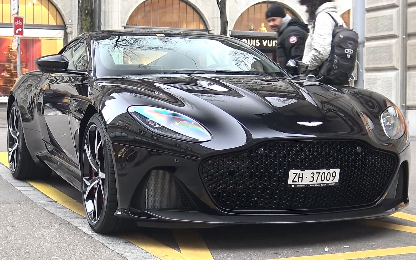 苏黎世超跑街拍vol175阿斯顿马丁dbssuperleggera兰博基尼aventadorsv