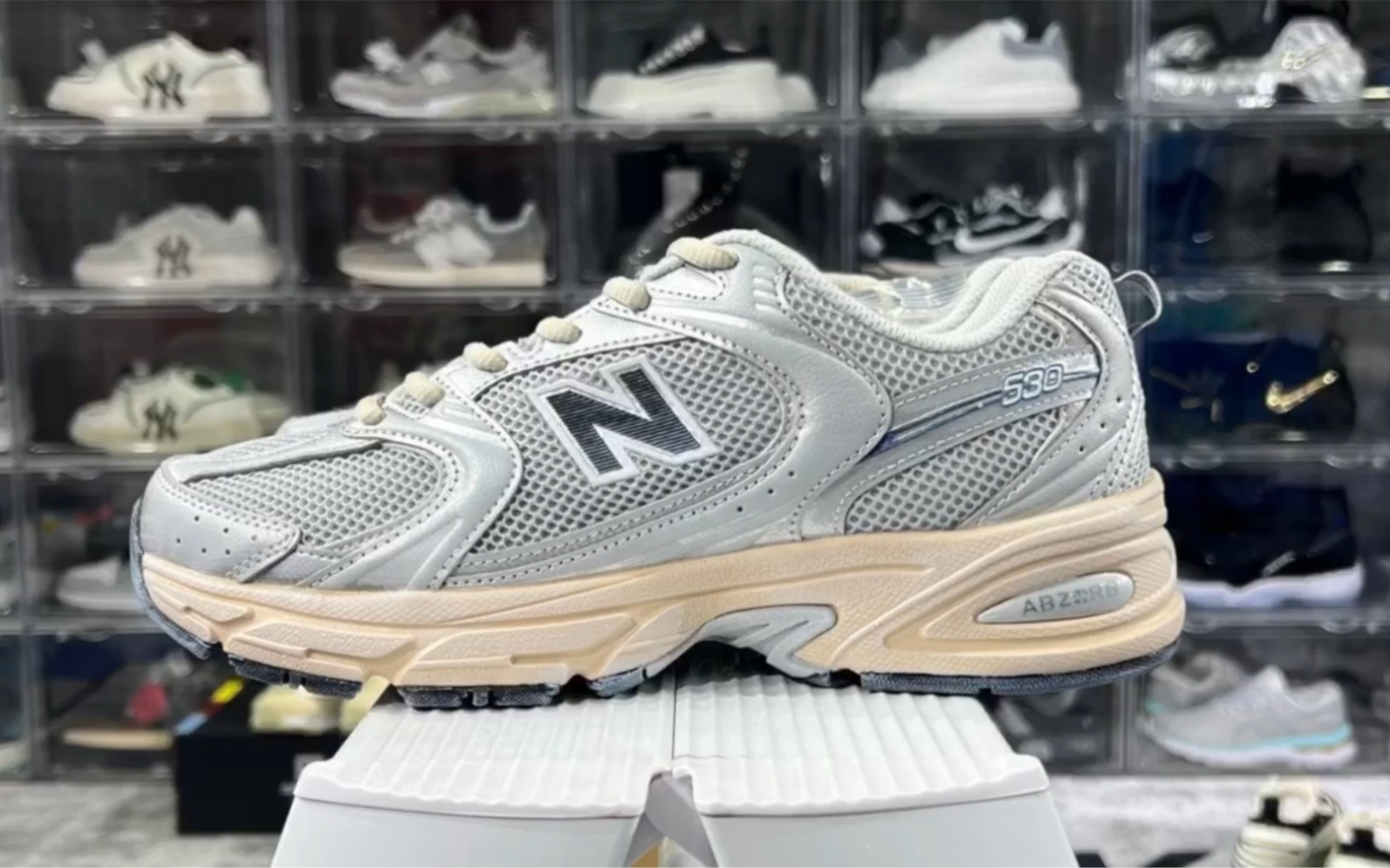 【实拍欣赏】new balance 530 复古慢跑鞋 做旧灰蓝