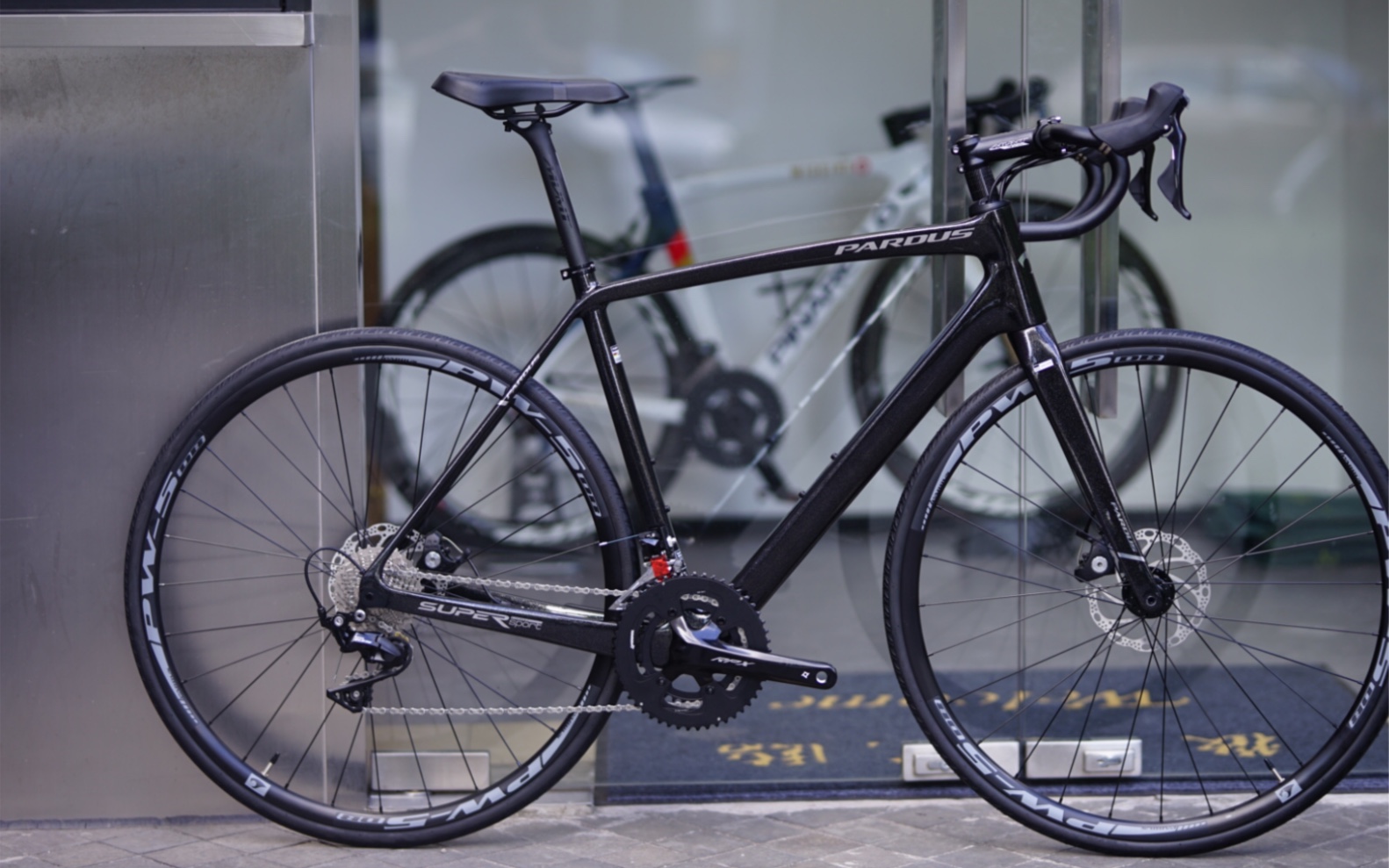 pardus瑞豹super sport 闪黑银开箱