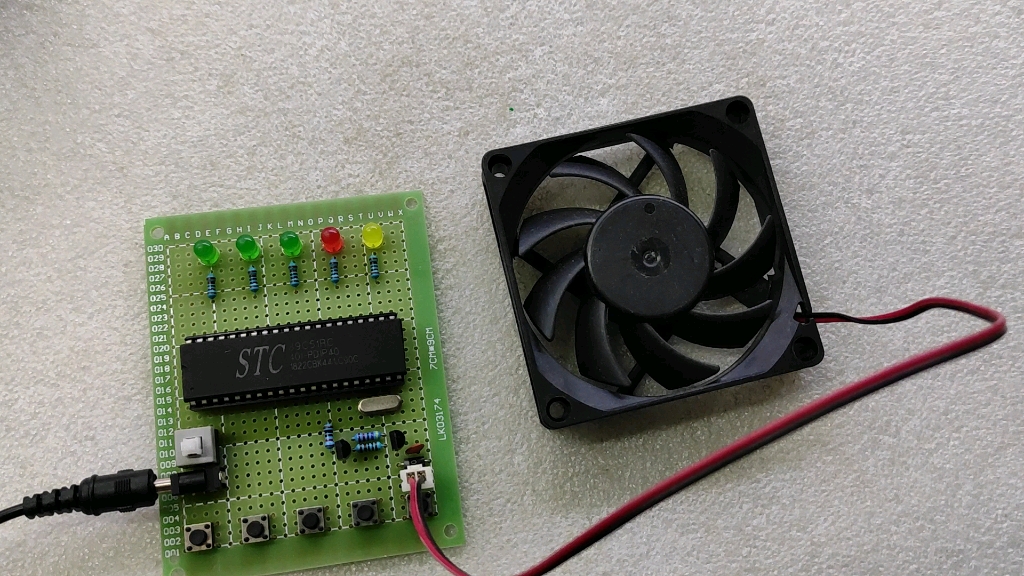 基于51单片机家用电风扇设计pwm调速_哔哩哔哩_bilibili