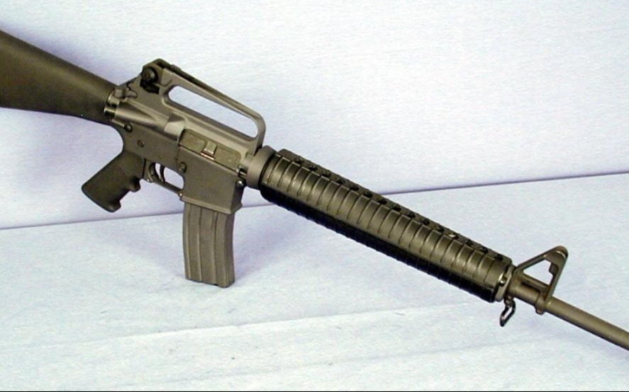 m 1 6 我游戏生涯中第一把枪