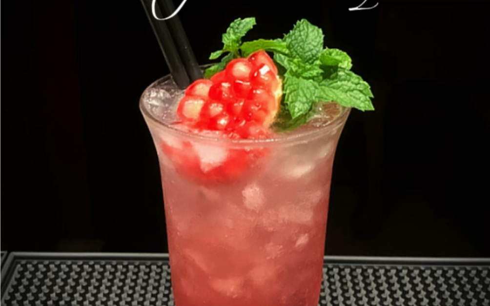 鸡尾酒:石榴莫吉托