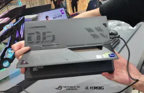 Скачать видео: 32G最强平板，依旧是遥不可及。单提开箱：ROG 幻x 4060 32G+1TB