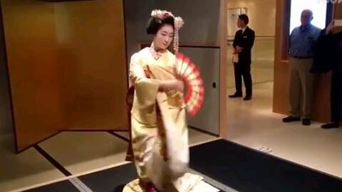 Maiko Geisha Performance In Kyoto 宫川町舞妓惠美 若柳流宇治茶潮来出島 哔哩哔哩