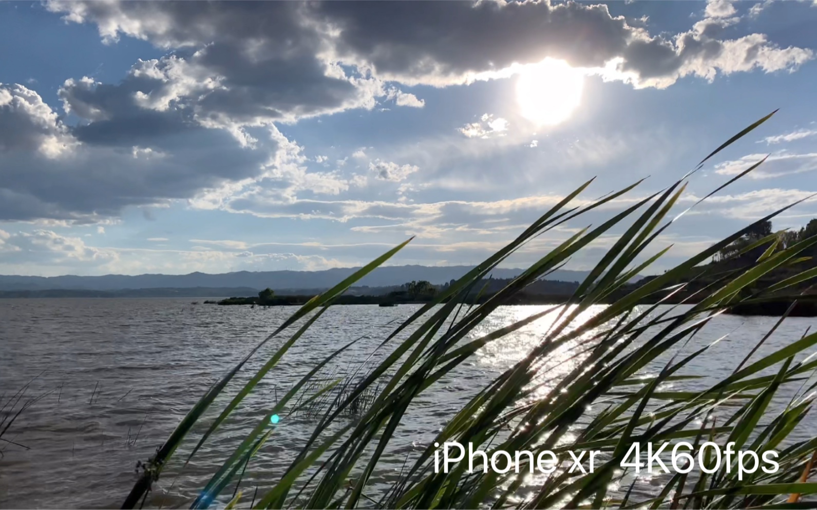 【iphone xr & 4k草海】一起看日落!