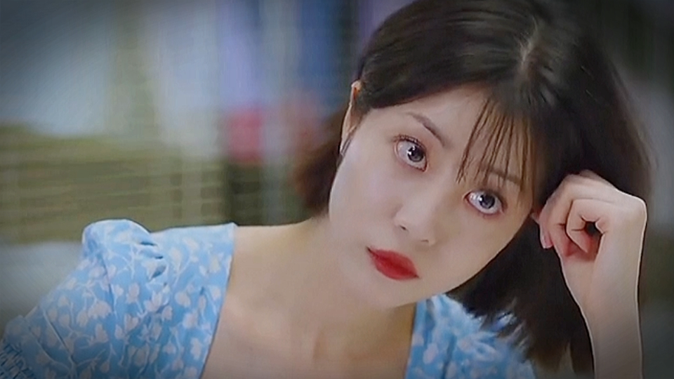 我的邻居长不大!从小就是姐姐的芭比娃娃,长大也不例外