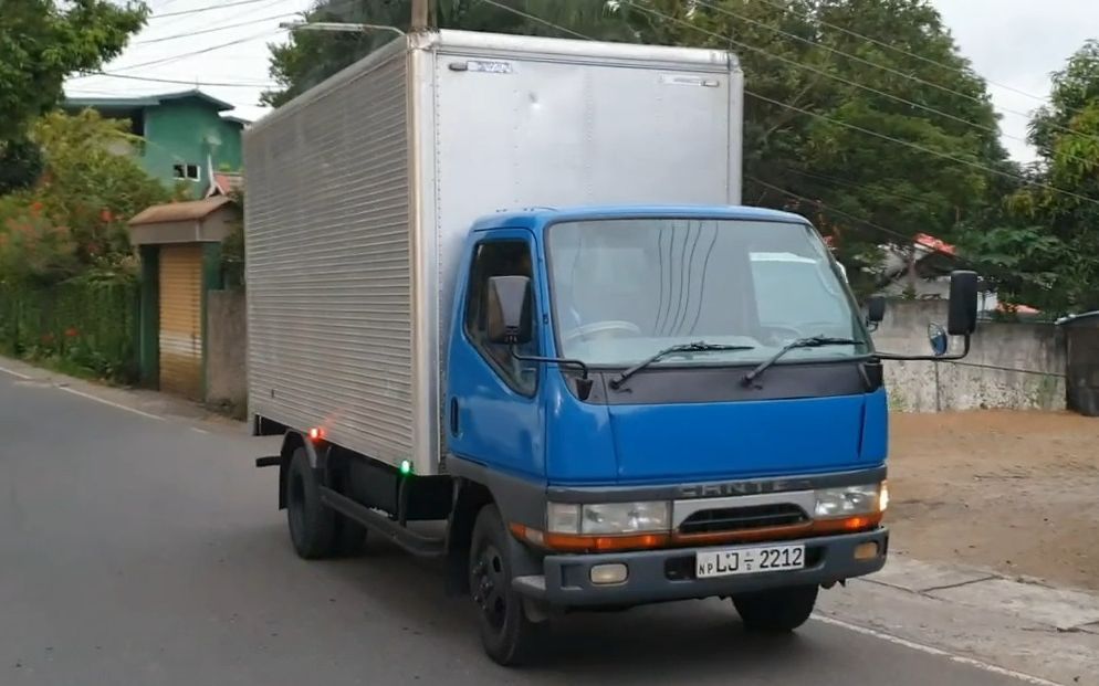 【第一人称驾驶】三菱扶桑 canter 4d33 pov drive