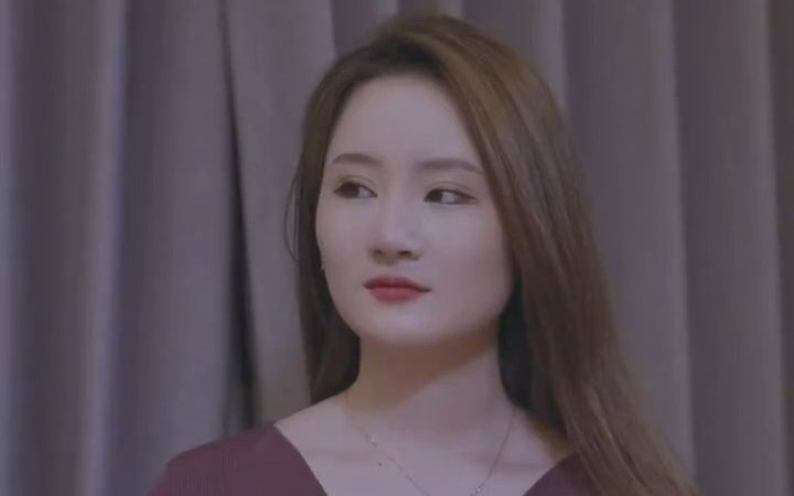 我的绝色老板娘 B站