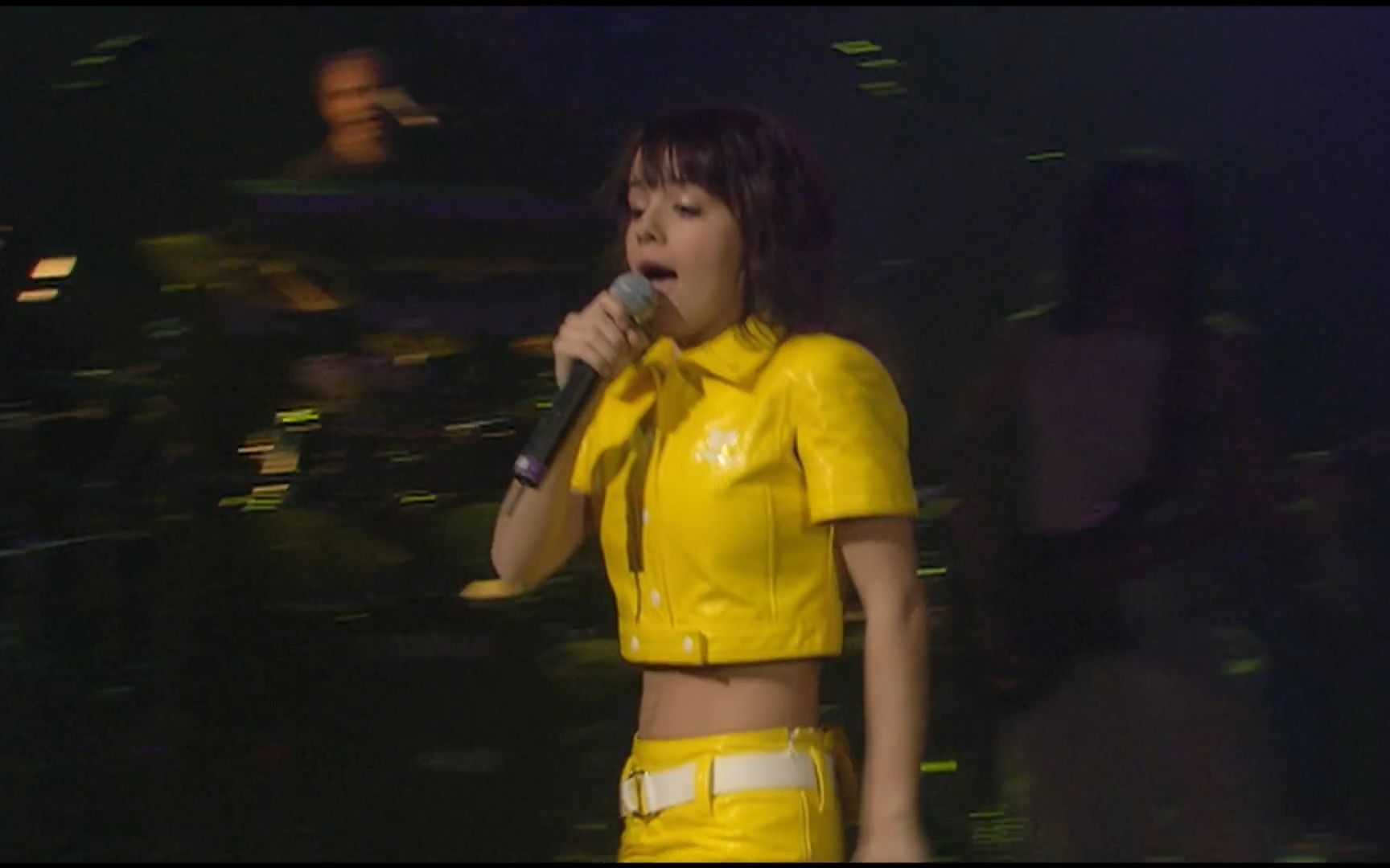 [图]艾莉婕Alizée - Moi... Lolita (现场高清Live HD)-(1080p)