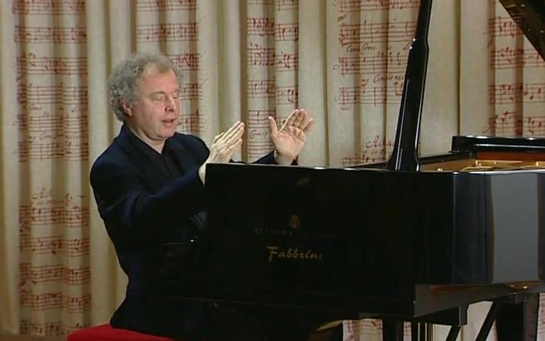 [图]席夫 Andras Schiff 讲解贝多芬最后三首钢琴奏鸣曲 Op. 109, 110, 111