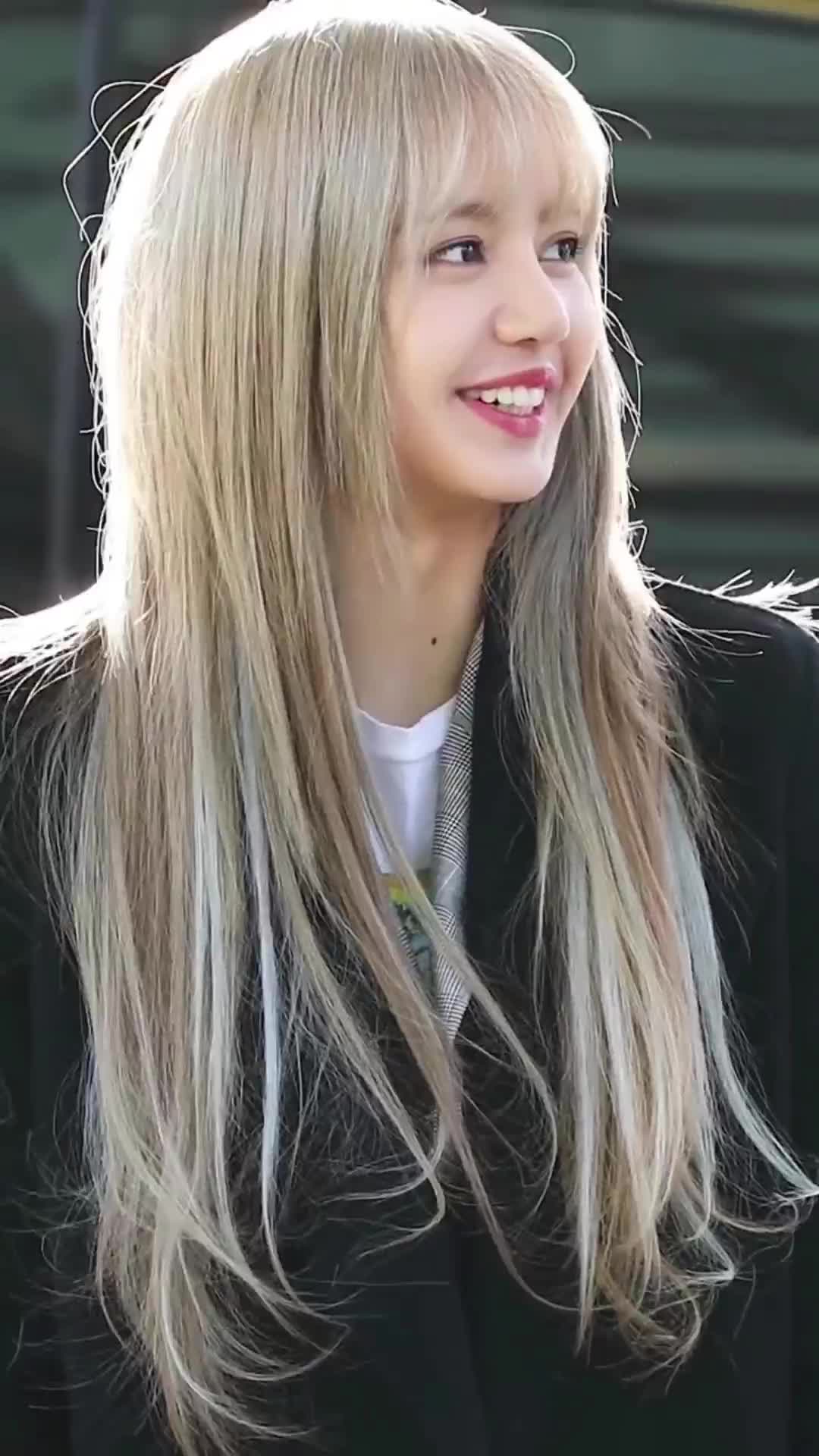 你永远可以相信lisa那份少年感