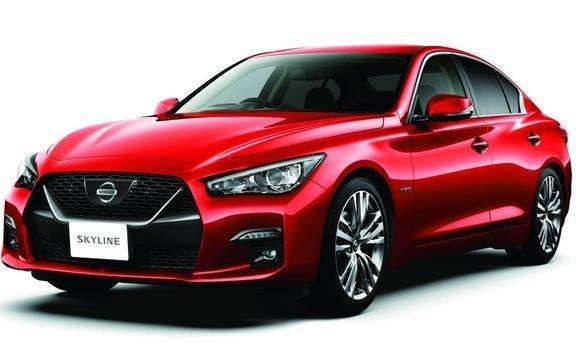 多美卡红白盒2020年5月份新车,日产skyline三厢版.