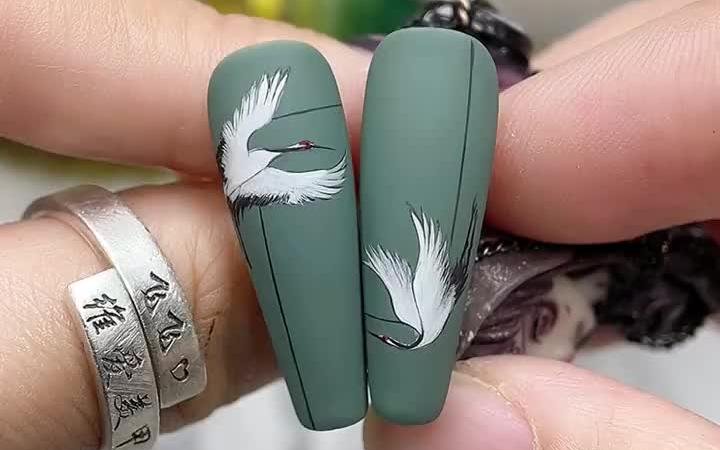 国风彩绘美甲教程仙鹤美甲
