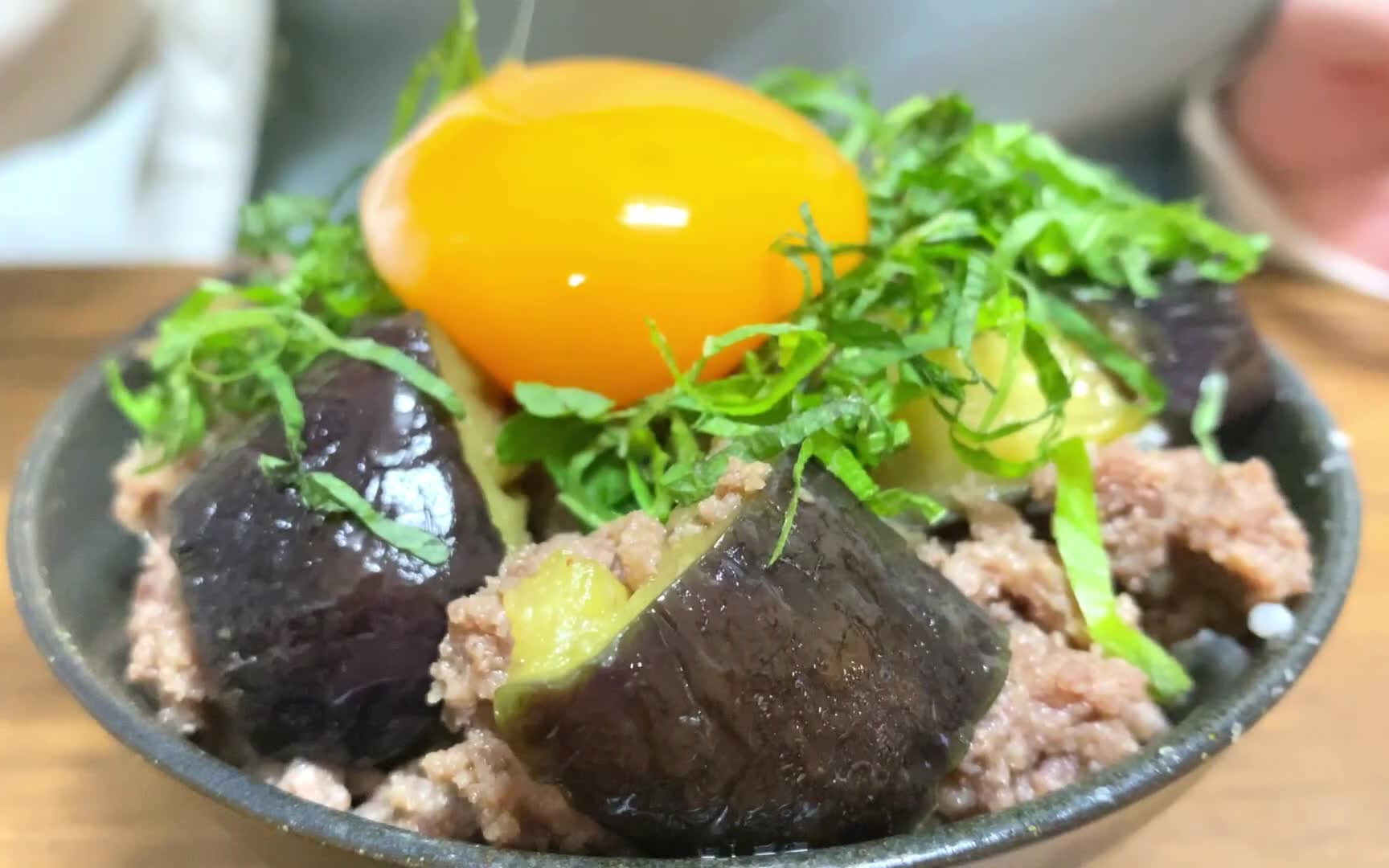 【微波炉7分钟即可完成】混合最强肉松盖饭_哔哩哔哩 (゜-゜)つロ