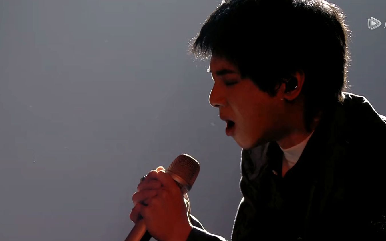 声希斗牛寒鸦少年