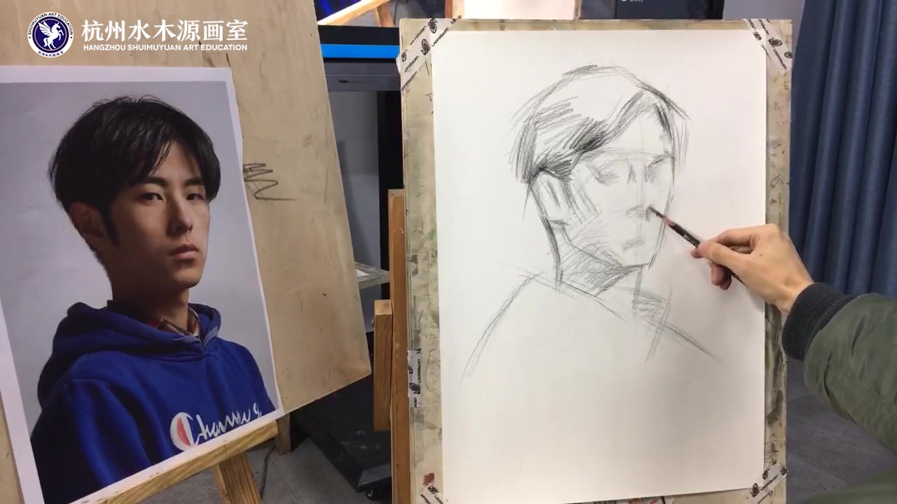 [图]杭州画室-杭州水木源画室-素描头像教学示范四分之三男青年