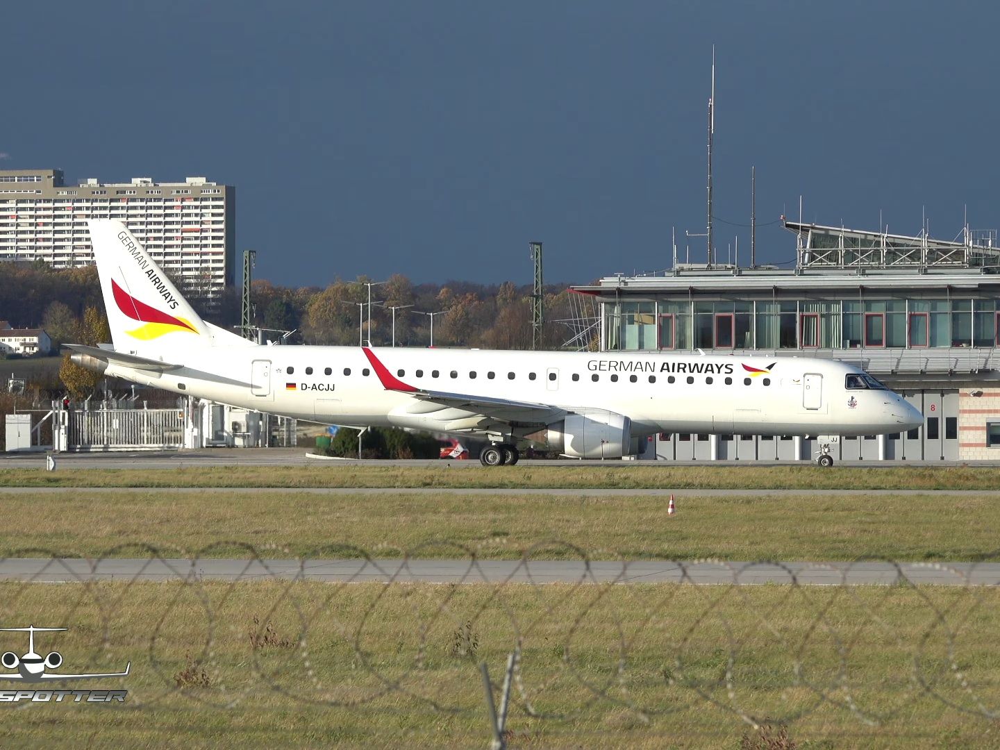 german airways e190lr d-acjj