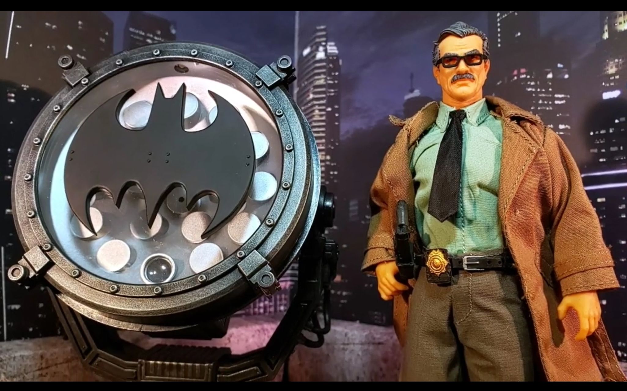 mezcoone12dcmdx警长戈登蝙蝠信号灯