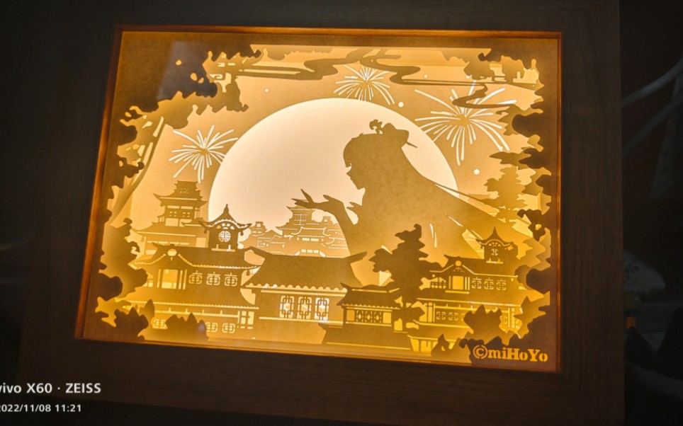 这个凝光的群玉掩月纸雕灯真的好棒呀