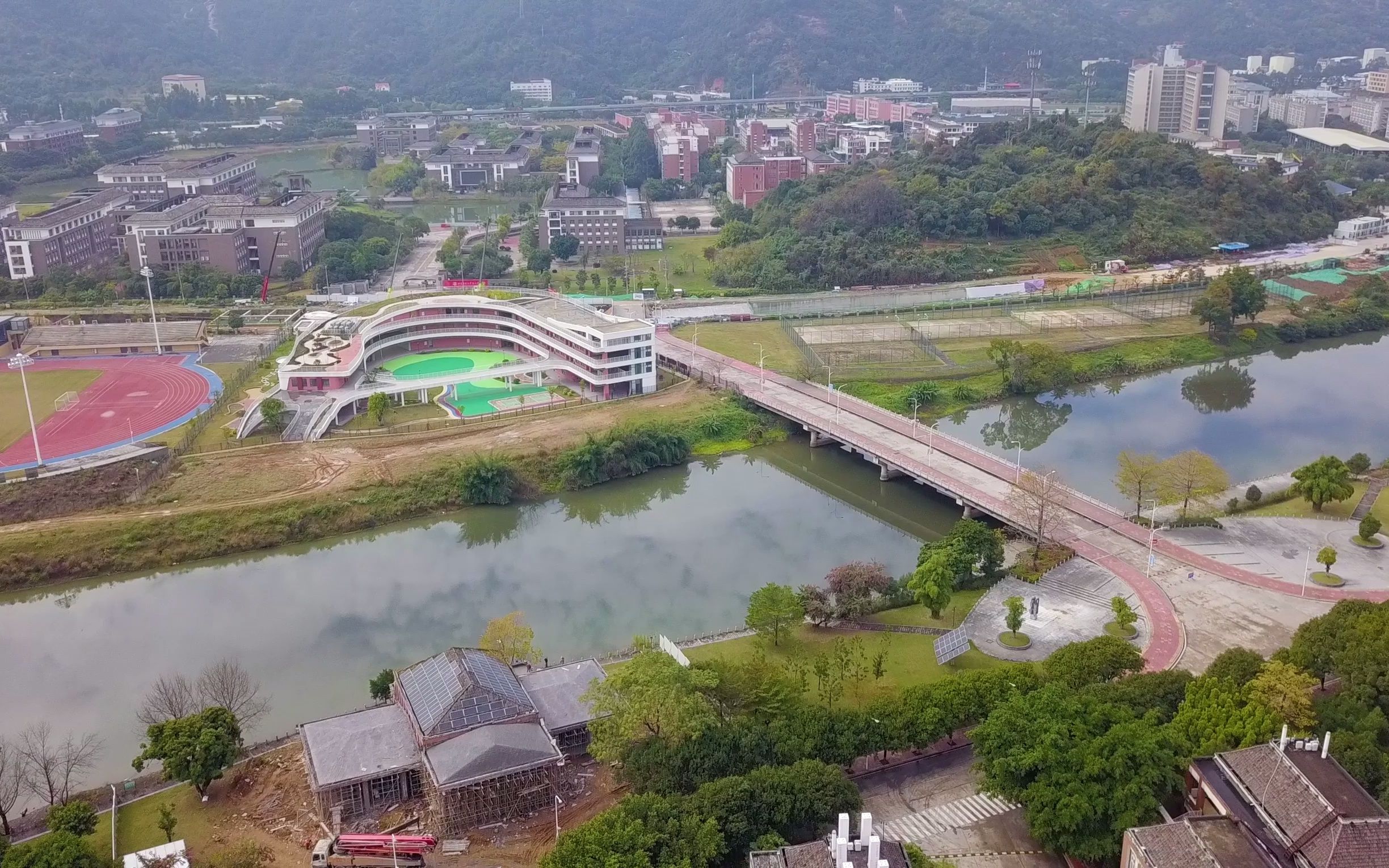 福建师大附中航拍图片