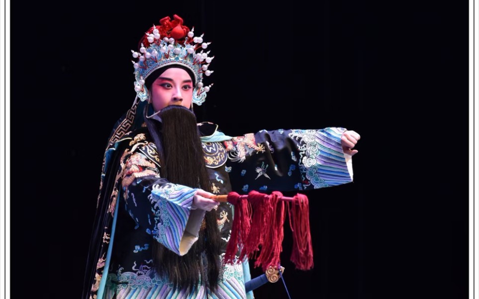 张亚琦教子.尊三娘
