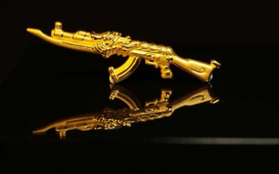 cf手游:去年玉麒麟套路又来了,这次改送金麒麟了?