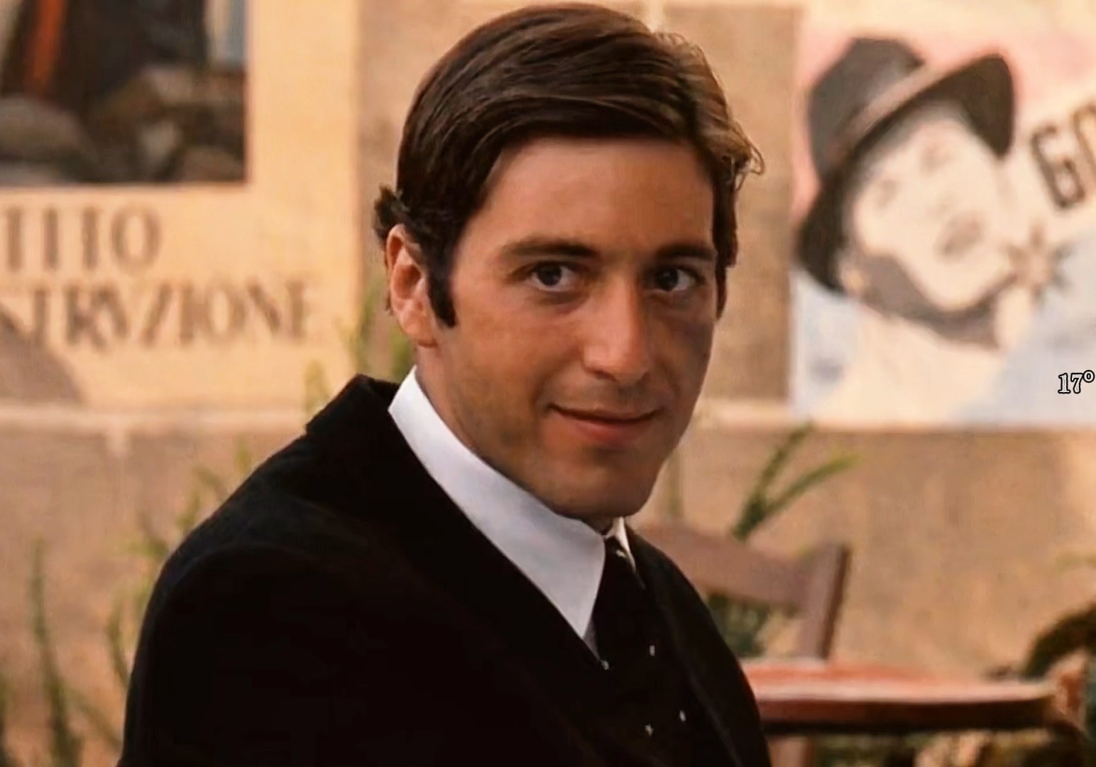 怀念教父i里那个风华正茂的迈克,那个还没有被命运裹挟的年轻人.