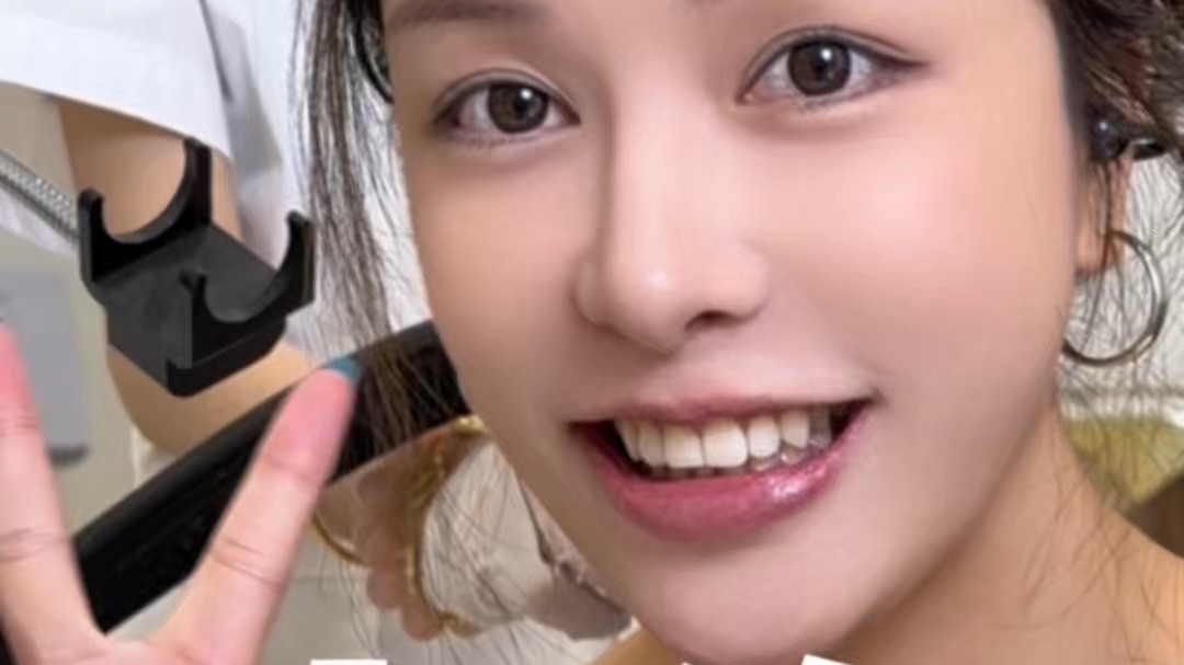 她真的好好看#熹纹身 #上海海报