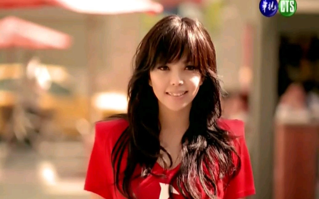 可口可乐2010年张惠妹"畅爽开怀"广告_哔哩哔哩 (゜-゜)つロ 干杯