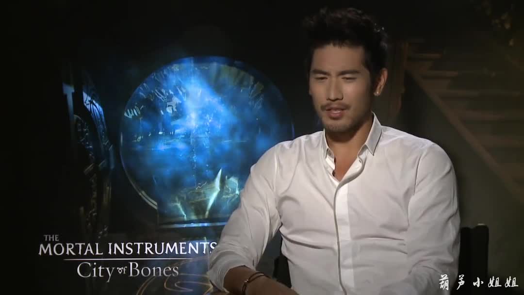 骸骨之城s- 高以翔 -magnus bane- 官方采访-中文