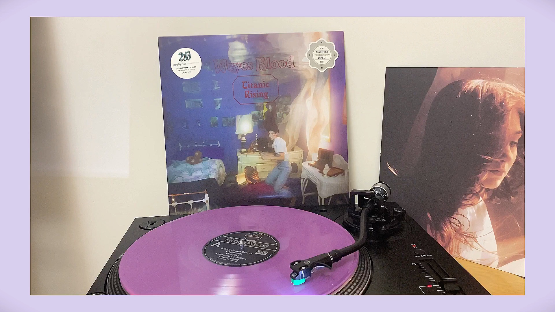 黑胶试听 weyes blood titanic rising 紫胶 andromeda